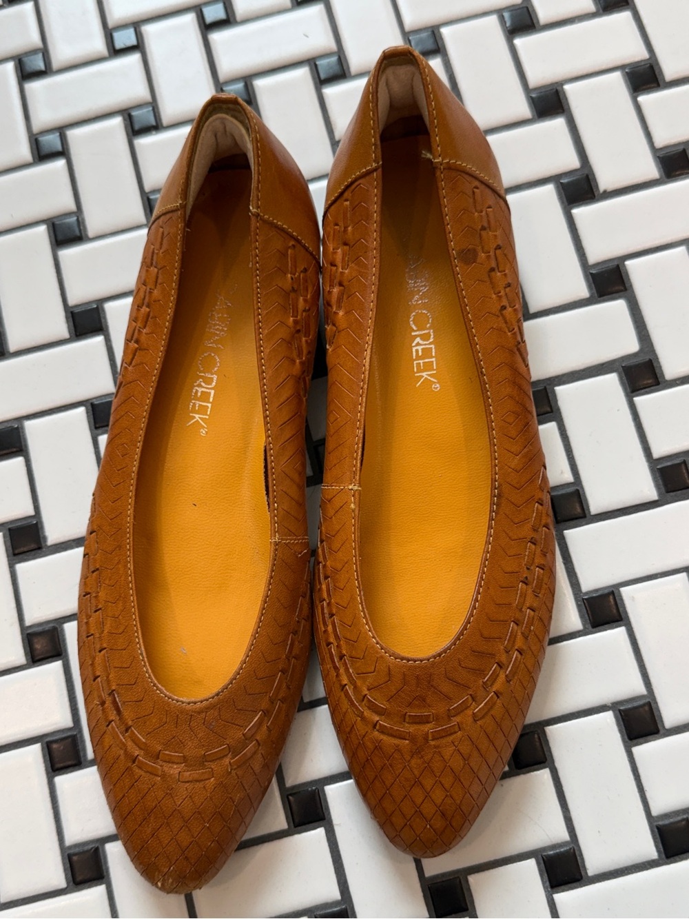VTG Cabin Creek Academia Woven Leather Carly Flats in Cognac